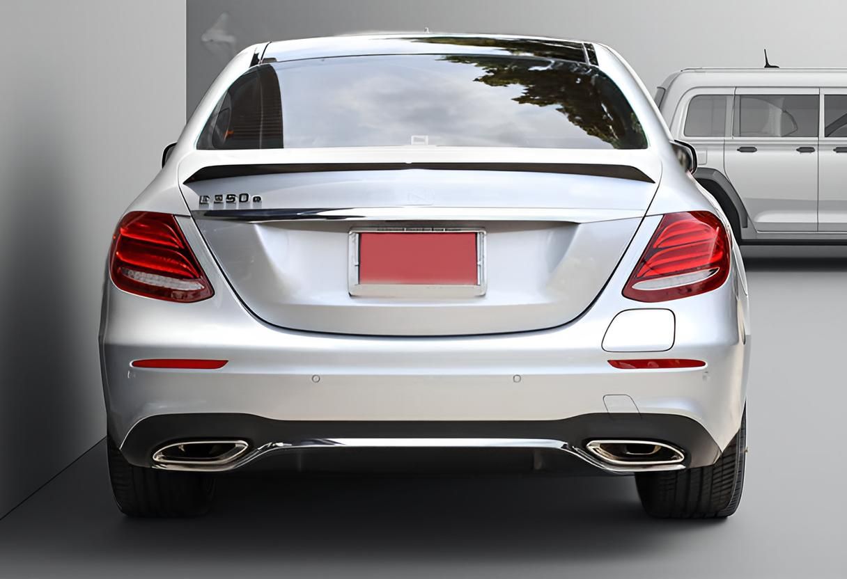 E-Class W213 Carbon Fiber Rear Spoiler - Mercedes E200, E350, & E63 AMG (2016-2017)