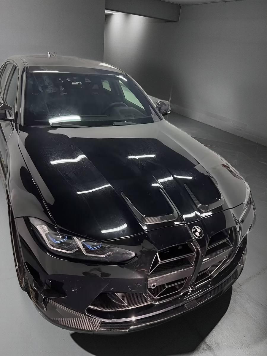 Set of 2 Dry Carbon Fiber Engine Hood Vent Covers for BMW M3 G80 and M4 G82/G83 (2021-2023)