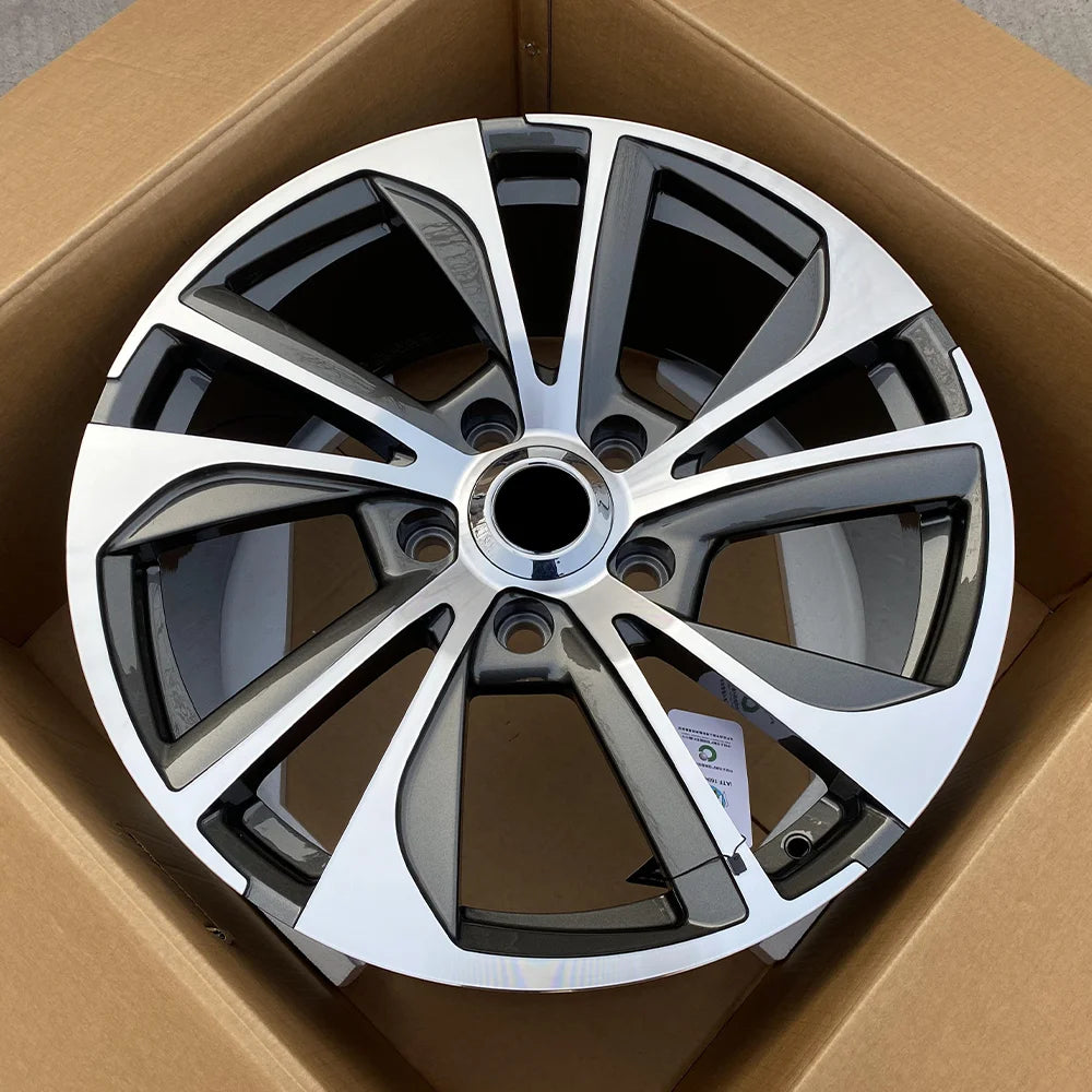 Toyota 2024 Premium Alloy Wheels