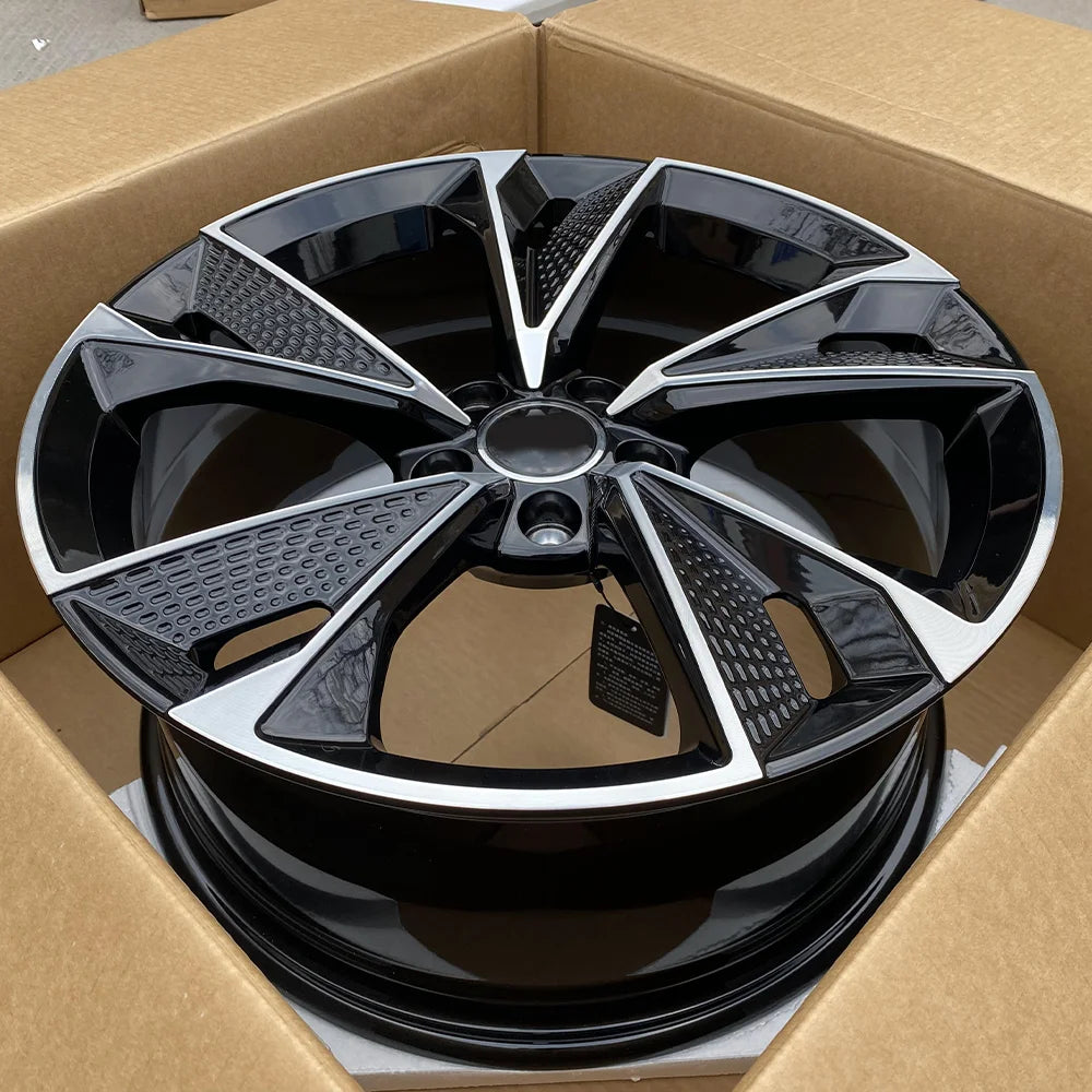 2024 Audi Forged Aluminum Alloy Wheels