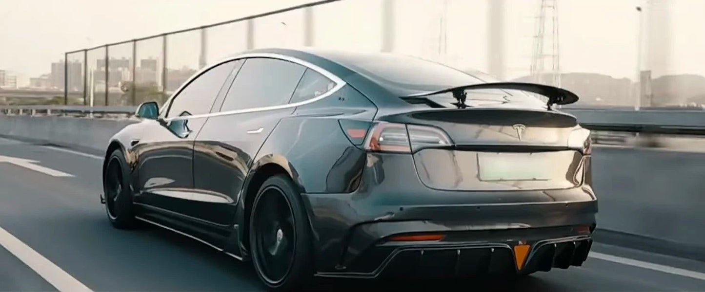 Tesla Model 3 Dry Carbon Fiber Tailgate with Automatic Lift Wings