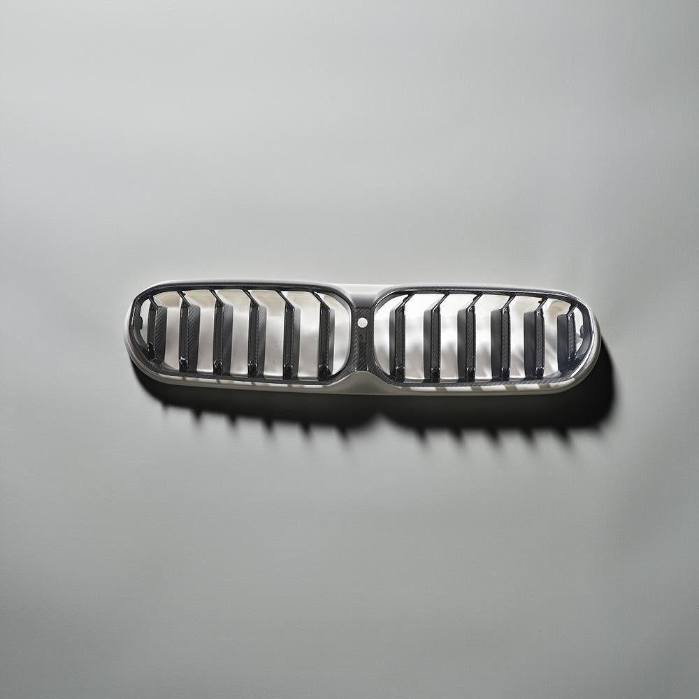 Dry Carbon Fiber Front Kidney Grille for BMW 5 Series G30 G38 LCI 530i Sedan 2021-2023 Replacement