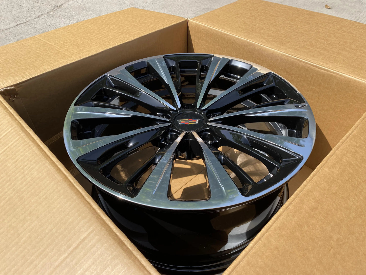 2024 Cadillac Forged Aluminum Alloy Wheels